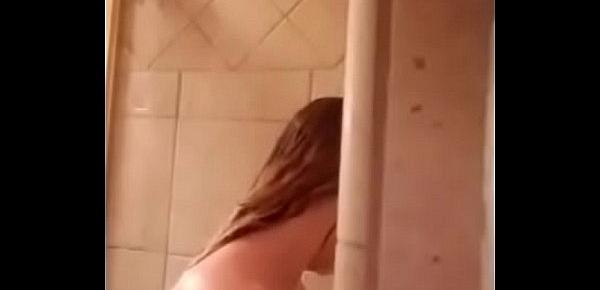  Showering teen girl recording for her boyfriend